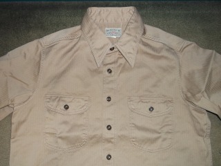 BR26081−133(BEIGE)