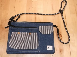 LA0599−136